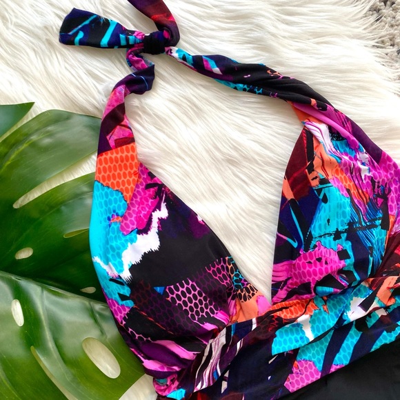 *sold.8  NWT Stunning Tropical Swimsuit - Picture 14 of 16